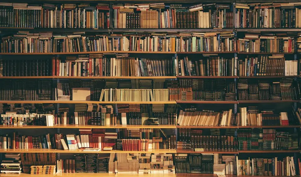 مكتبة سمير منصور · 2